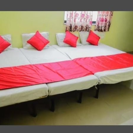 Sai Gaurav Palace Hotel Shirdi Exterior foto